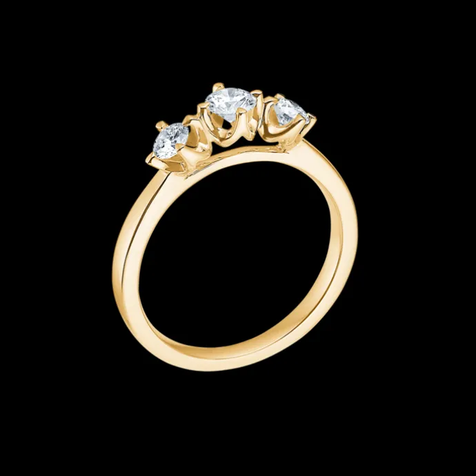CROWN TRINITY RING
