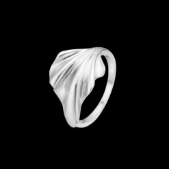 VELVET RING